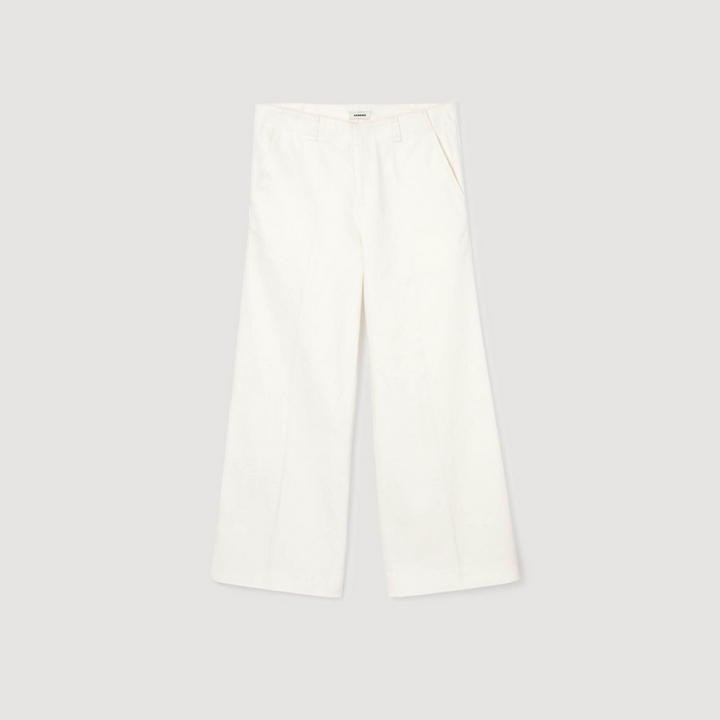 Pantalón de corte ancho