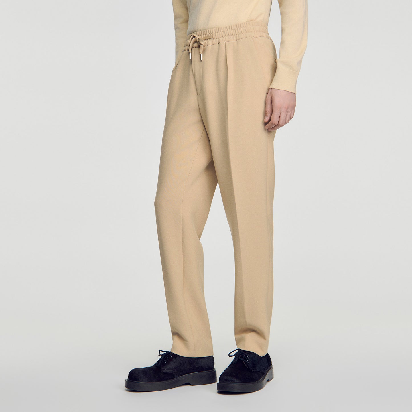 Pantalón recto elástico
