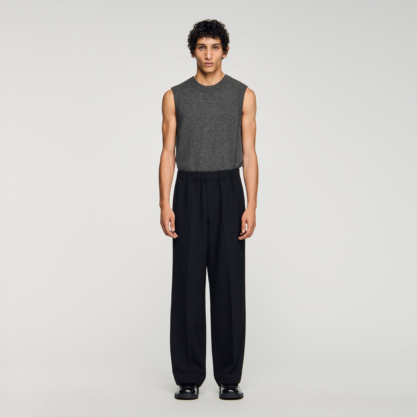 Pantalón ancho