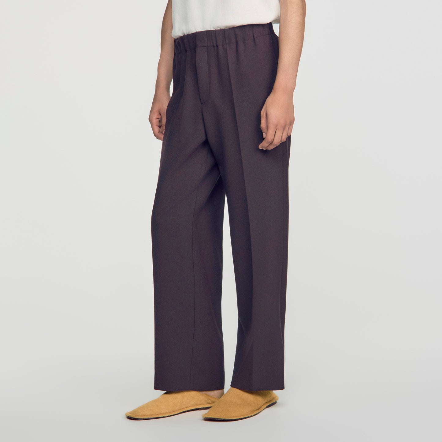 Pantalón ancho