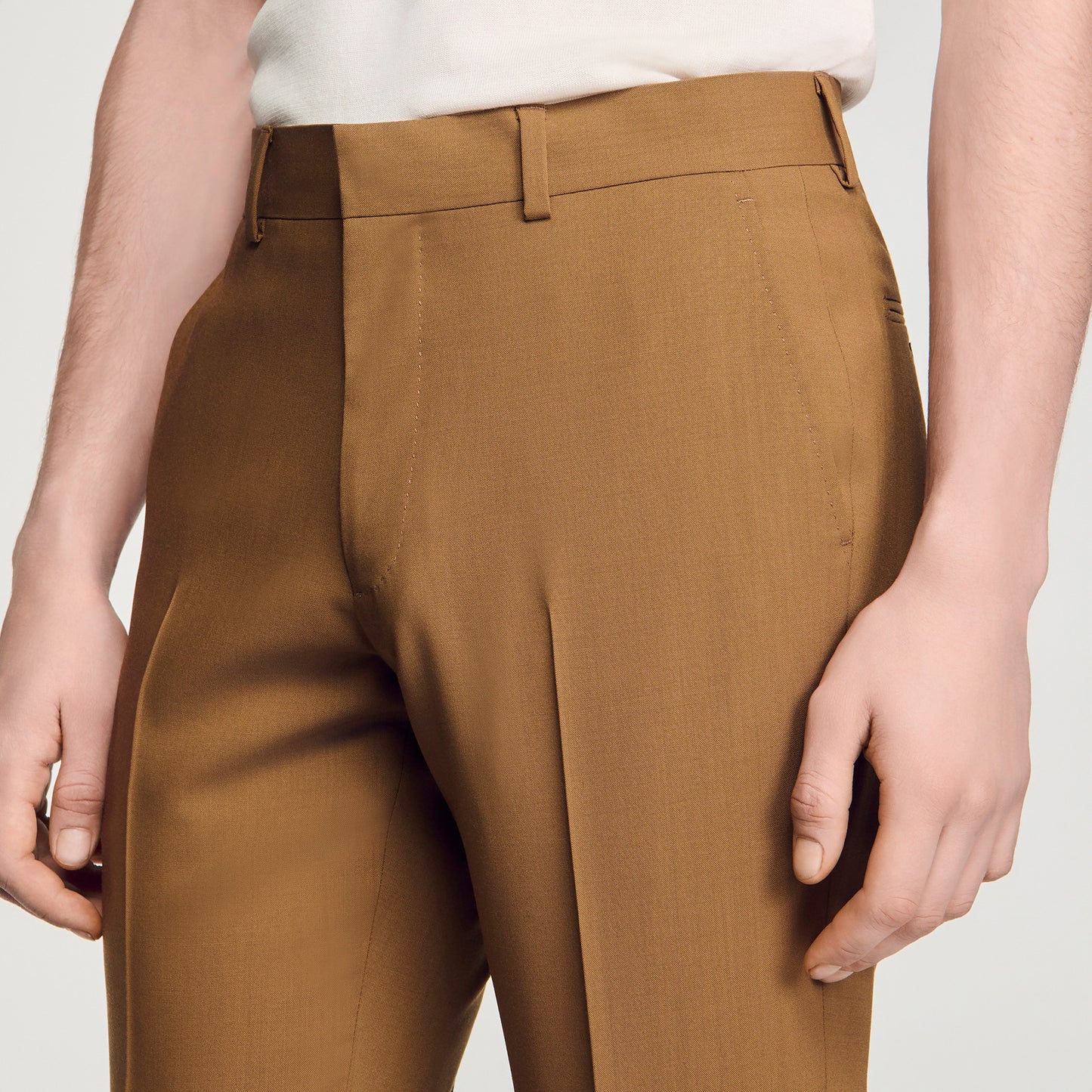 Pantalón de traje de lana