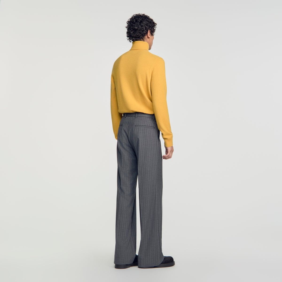 Pantalón ancho de traje de lana