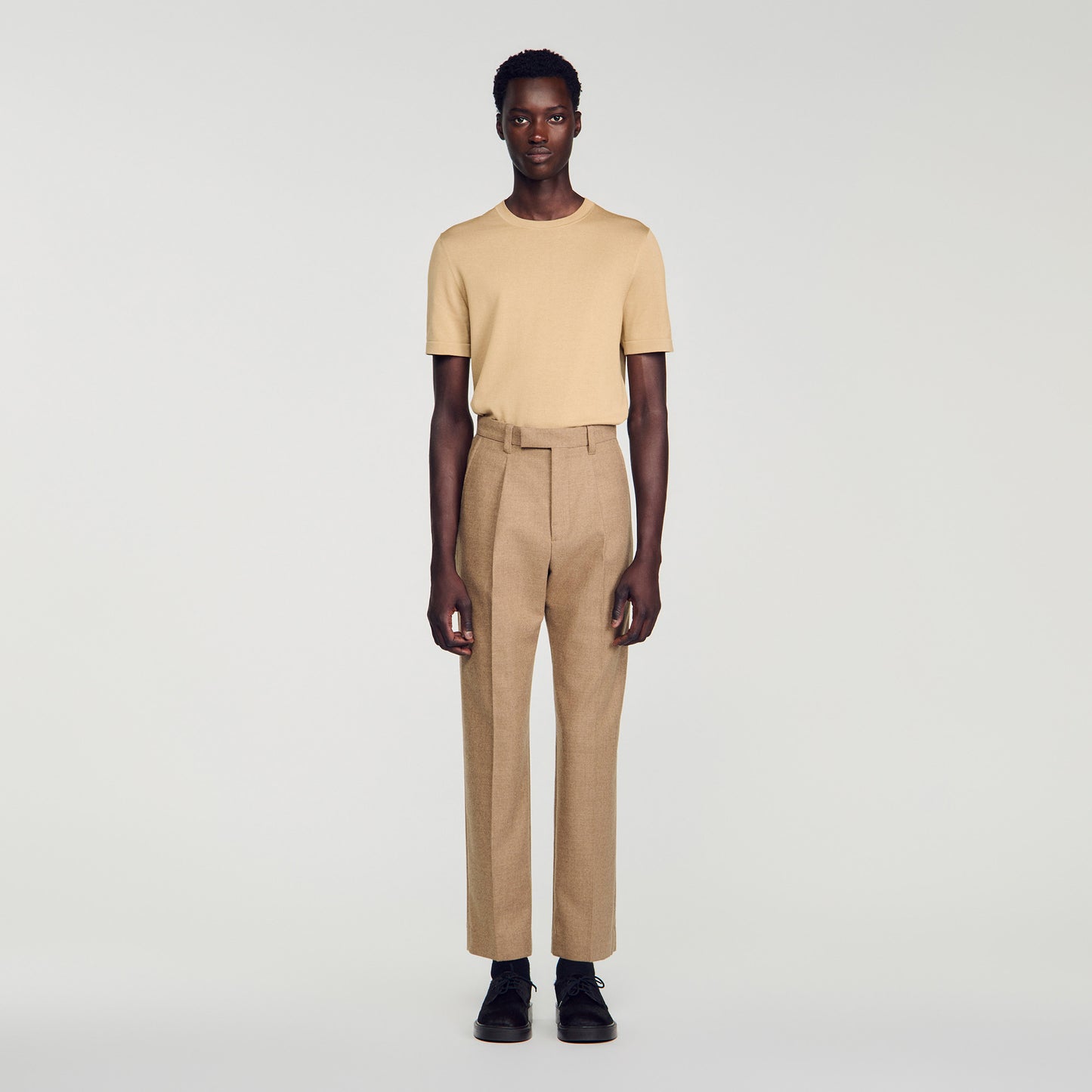 Pantalón de traje amplio de lana