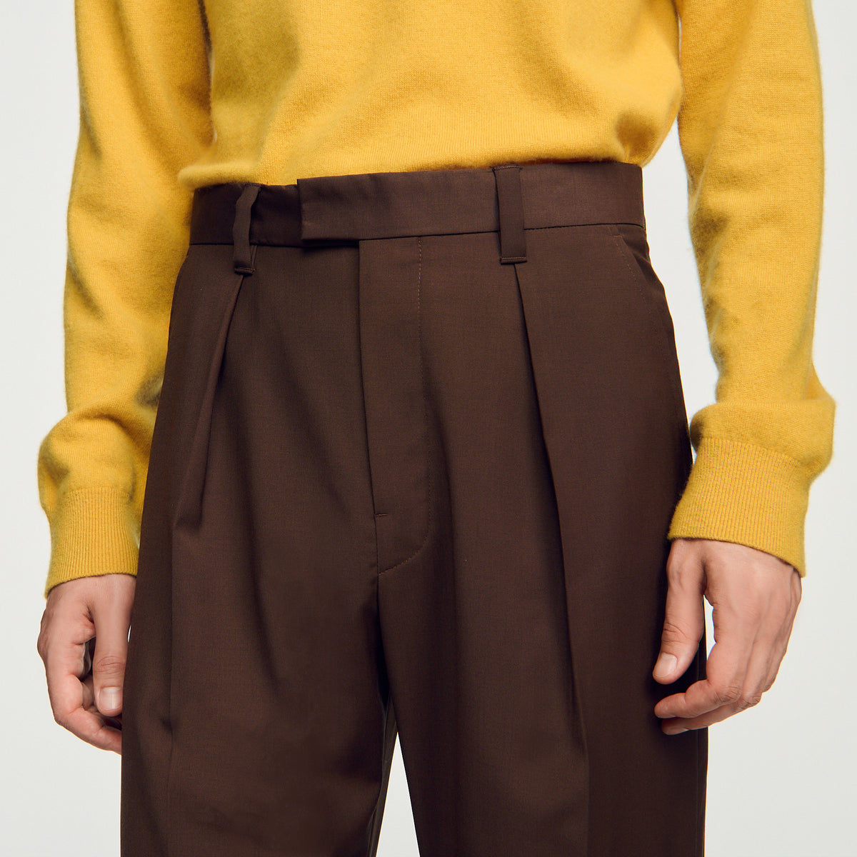 Pantalón ancho de lana