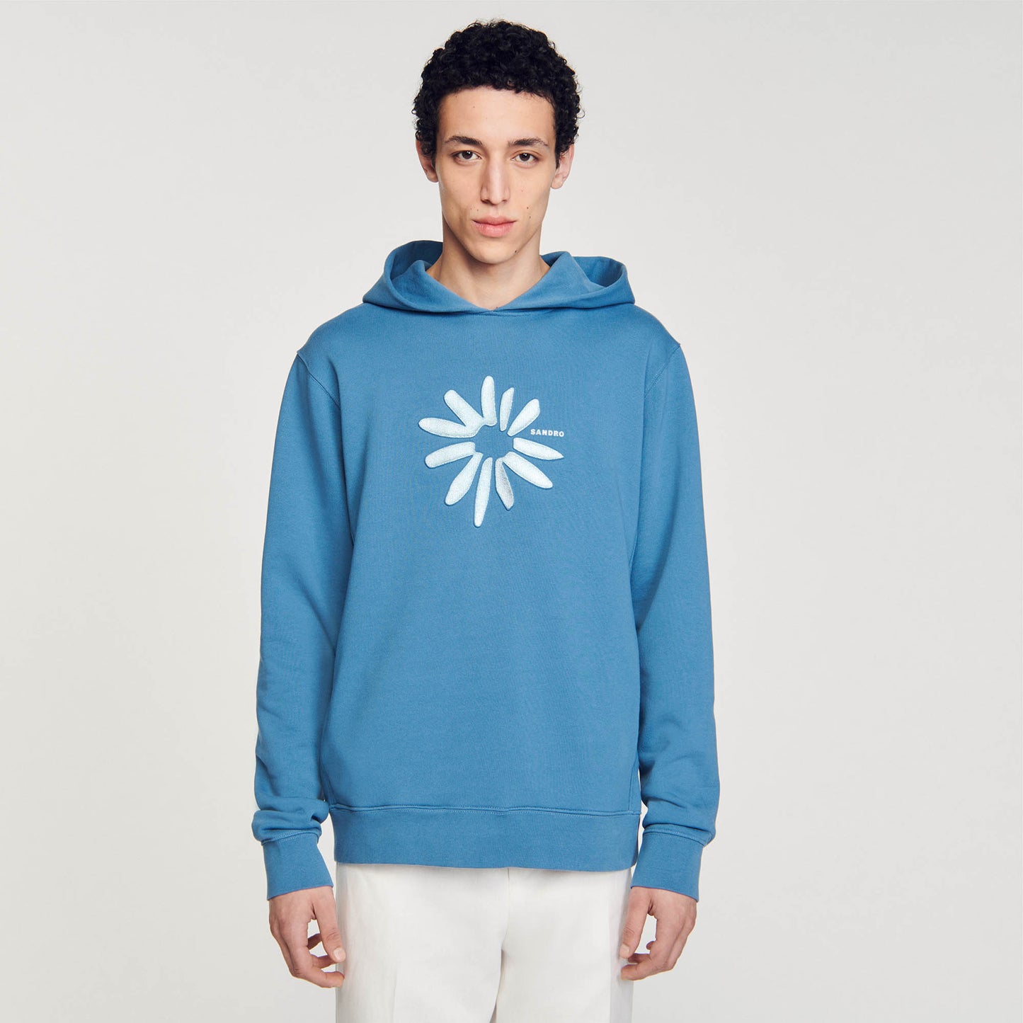 Sudadera con capucha de algodón con flor