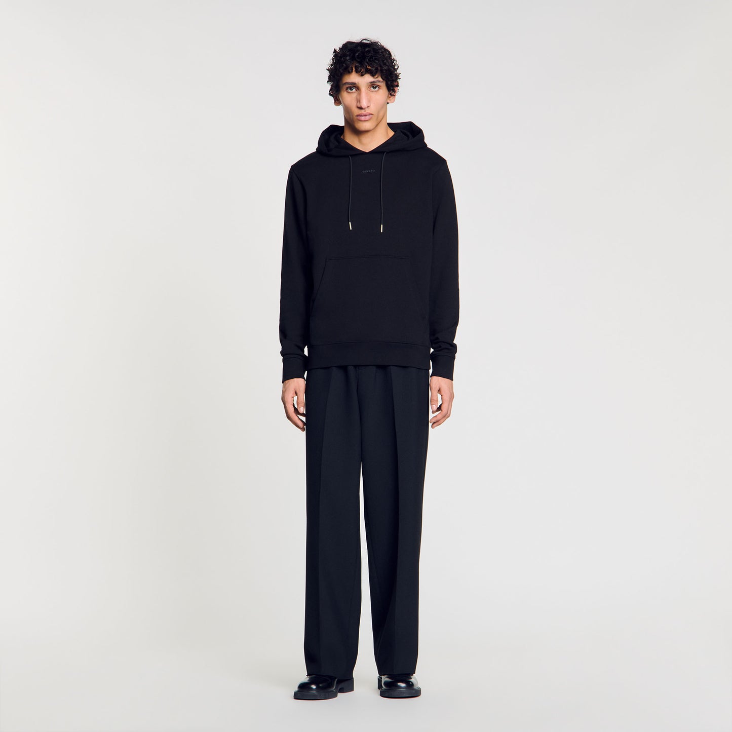 Sudadera con capucha y logo