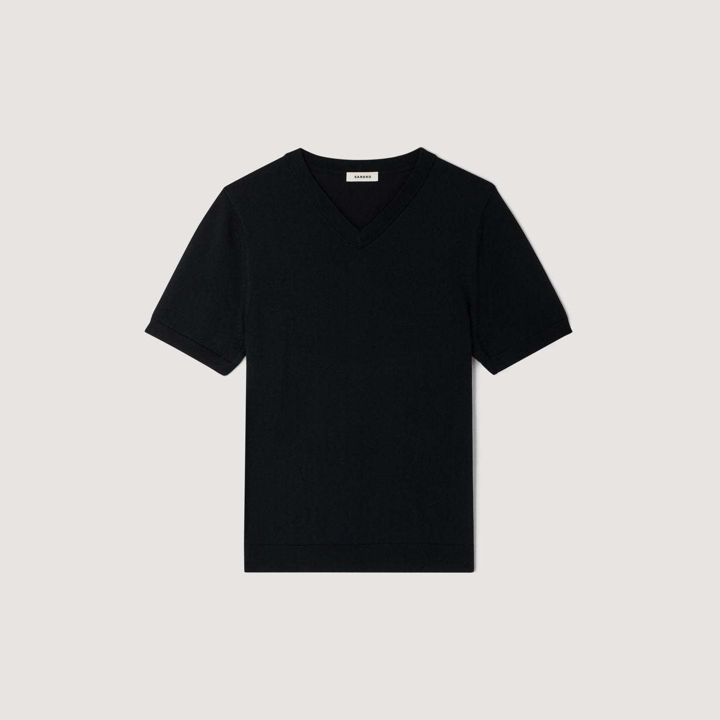 Polo de manga corta y cuello V