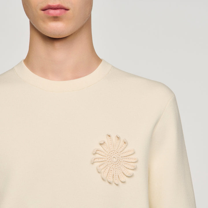 Sudadera de punto con flor crochet
