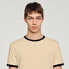 Camiseta bicolor con parche
