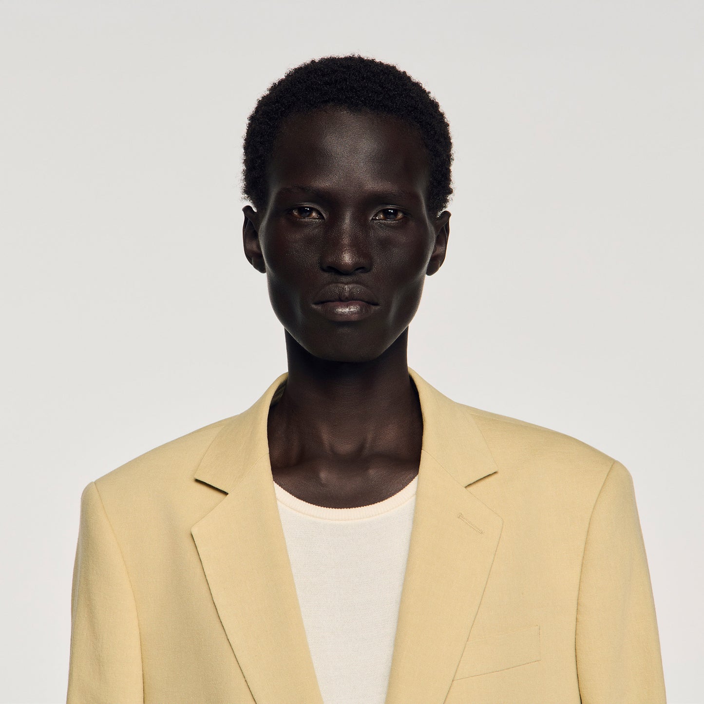 Chaqueta de traje clásica de lino