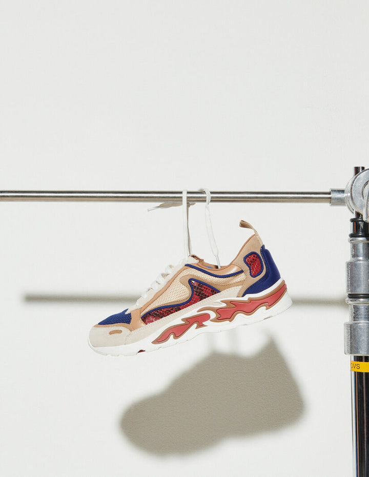 Deportivas Flame