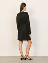 Vestido corto con volantes fruncidos