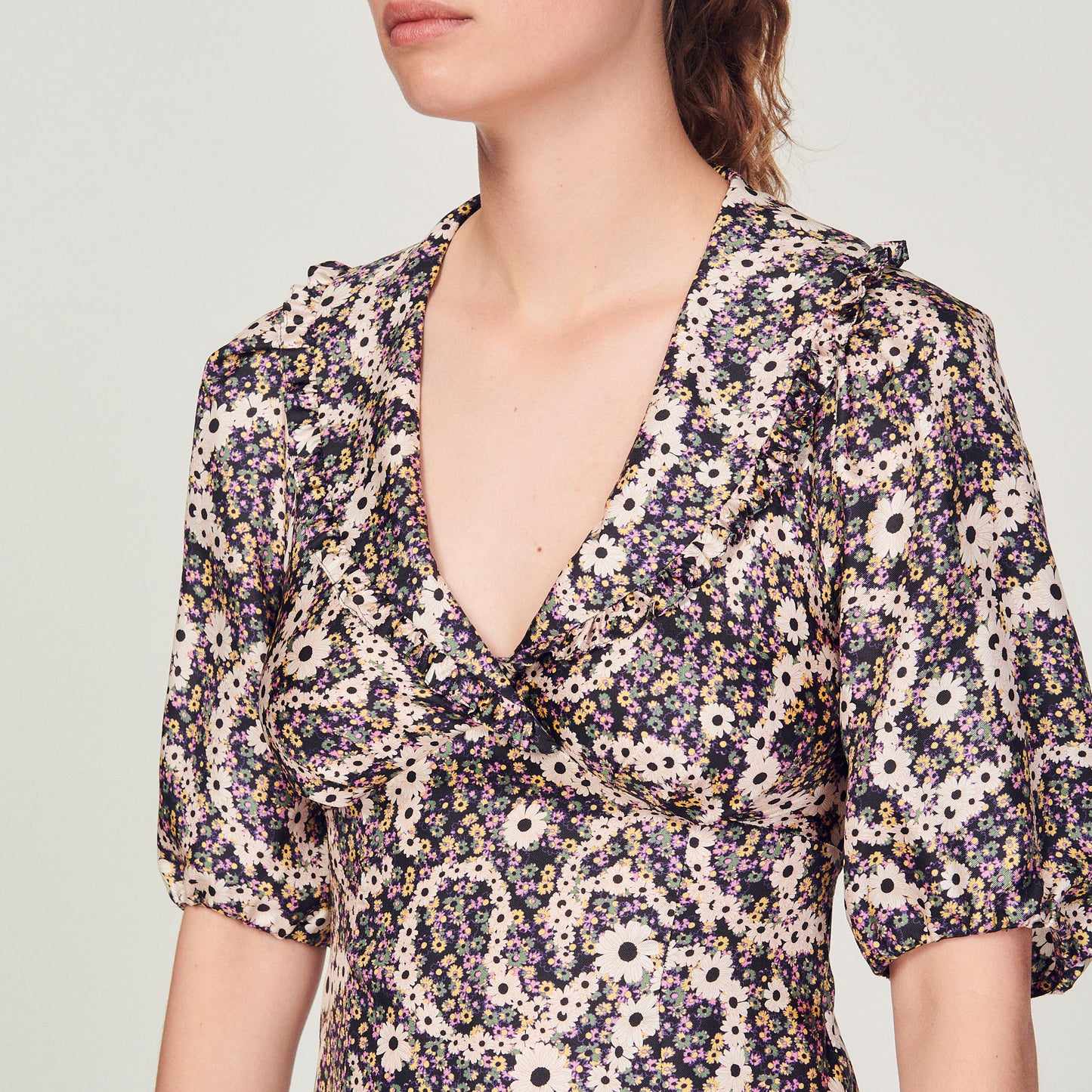 Vestido corto estampado cachemira floral