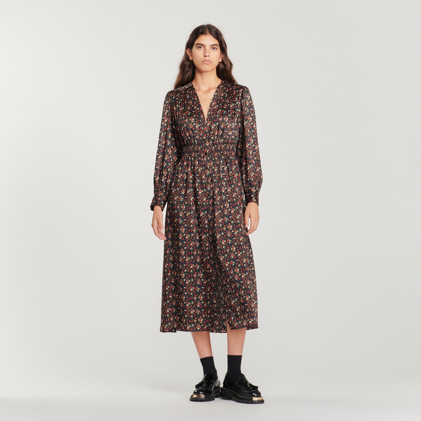 Vestido largo y fluido, estampado floral