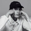 Gorra con logotipo bordado