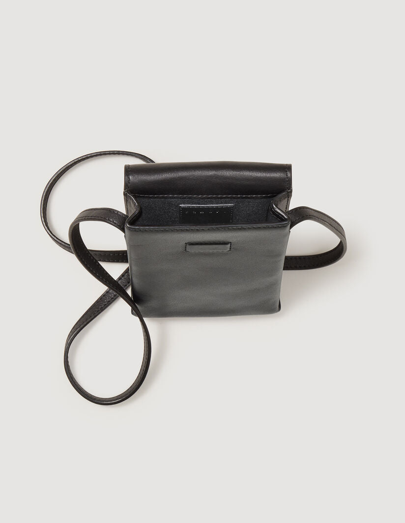 Pochette de piel lisa