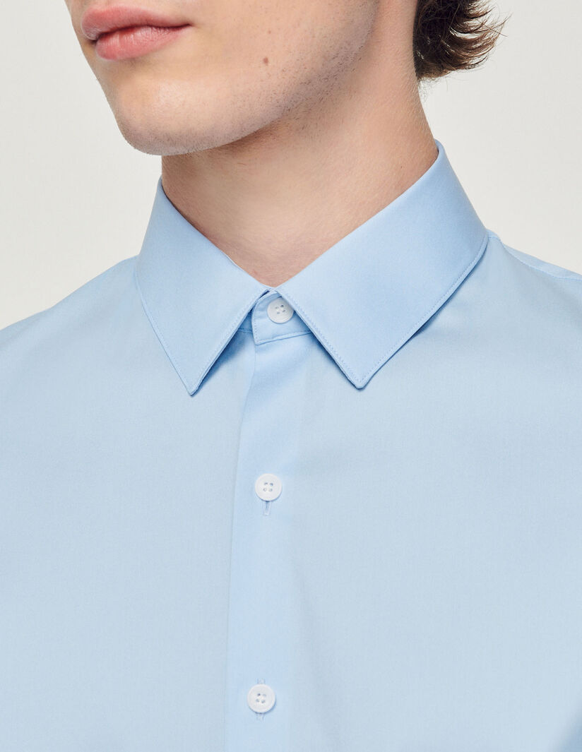 Camisa clásica de corte ajustado